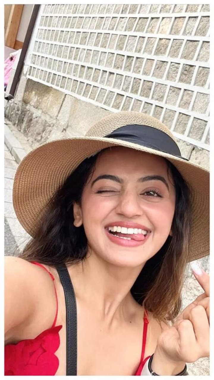 Is it safe to eat aloe vera daily?